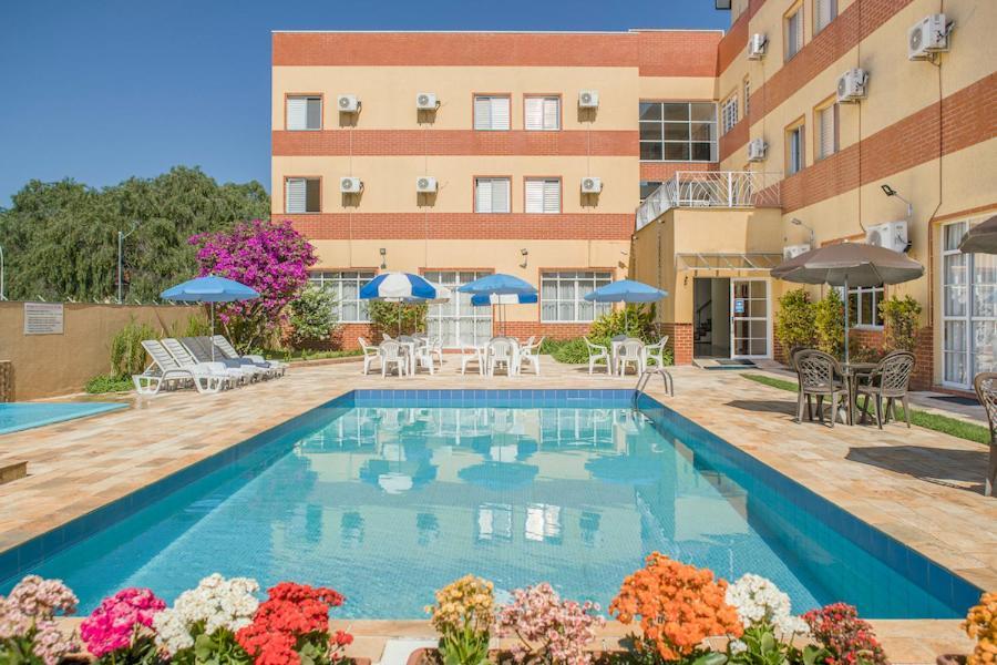Itapetinga Hotel Atibaia Extérieur photo